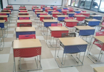 学校